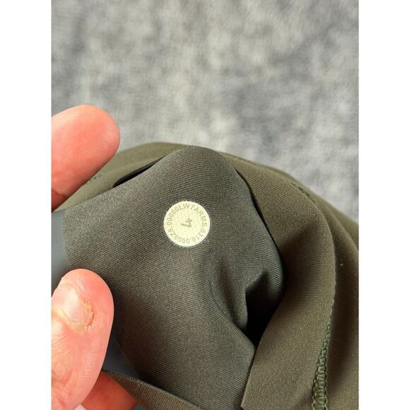Lululemon In Movement Everlux Short 2.5" Inseam 4 High Rise Dark Olive W7ARMS - Picture 8 of 9